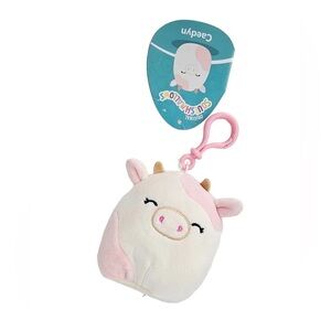 Nwt   🐮 Clip Caedyn the Cow Squishmallow